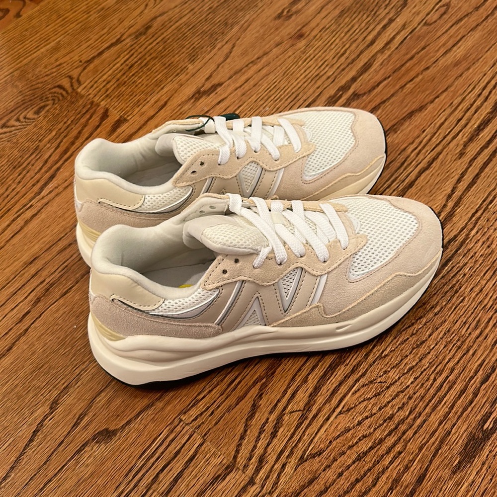 New Balance 57/40
Sea Salt Calm Taupe (Women's)